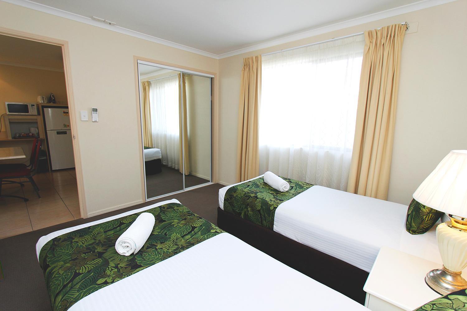צ'ינצ'ילה The Palms Motel מראה חיצוני תמונה