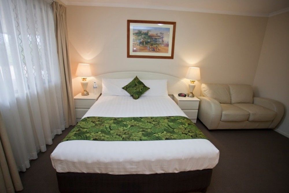 צ'ינצ'ילה The Palms Motel מראה חיצוני תמונה