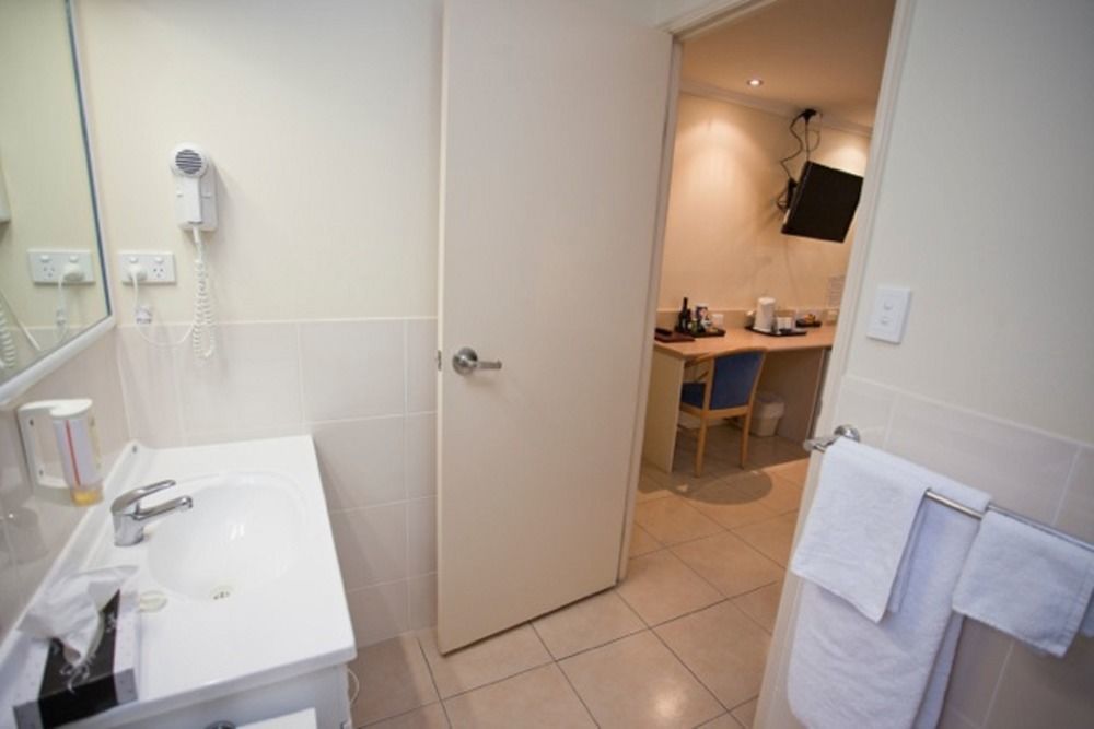 צ'ינצ'ילה The Palms Motel מראה חיצוני תמונה